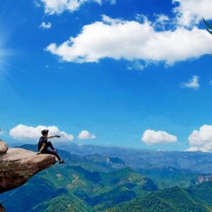 Private car Halong Bay to Moc Chau - VNT Travel & Transport