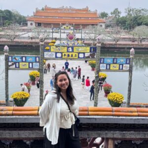 Hanoi To Hue Luxury Car - VNT Private Car