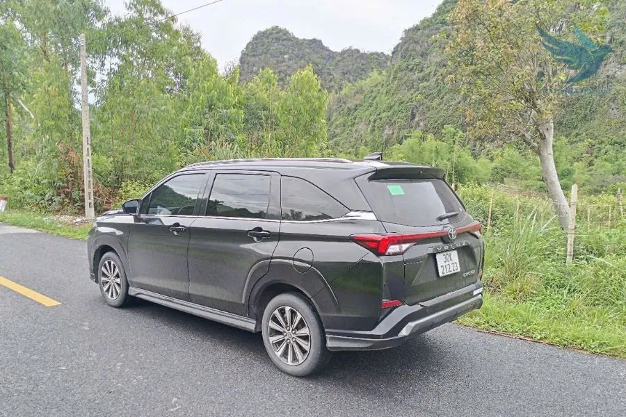 Hanoi To Lo Lo Chai Village Private Car - VNT Private Car