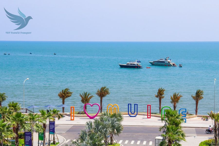 Da Nang To Mui Ne Private Car - VNT Private Car