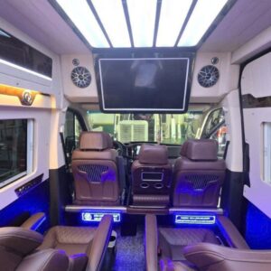 Hanoi to Moc Chau limousine - VNT Travel