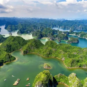 Sapa To Halong Bay Private Car - VNT Private Car