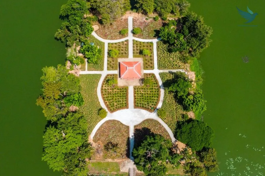 Tinh Tam Lake Overview - VNT Travel