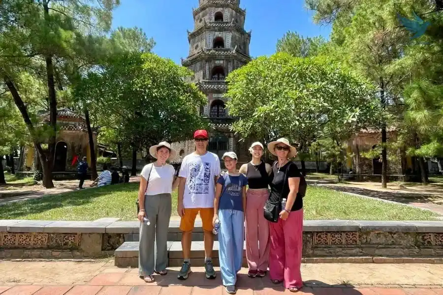 Thien Mu Pagoda - VNT Travel