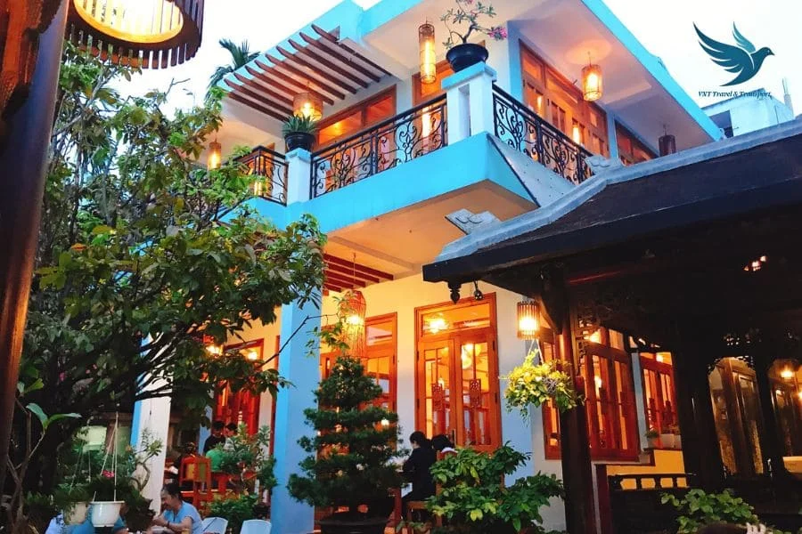 Hoa Vien Restaurant - VNT Travel