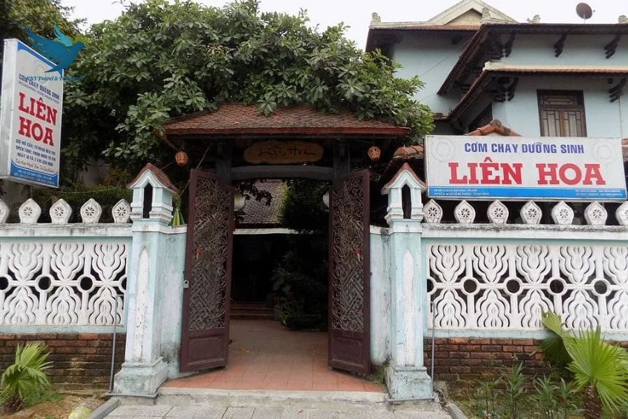 Lien Hoa Restaurant - VNT Travel