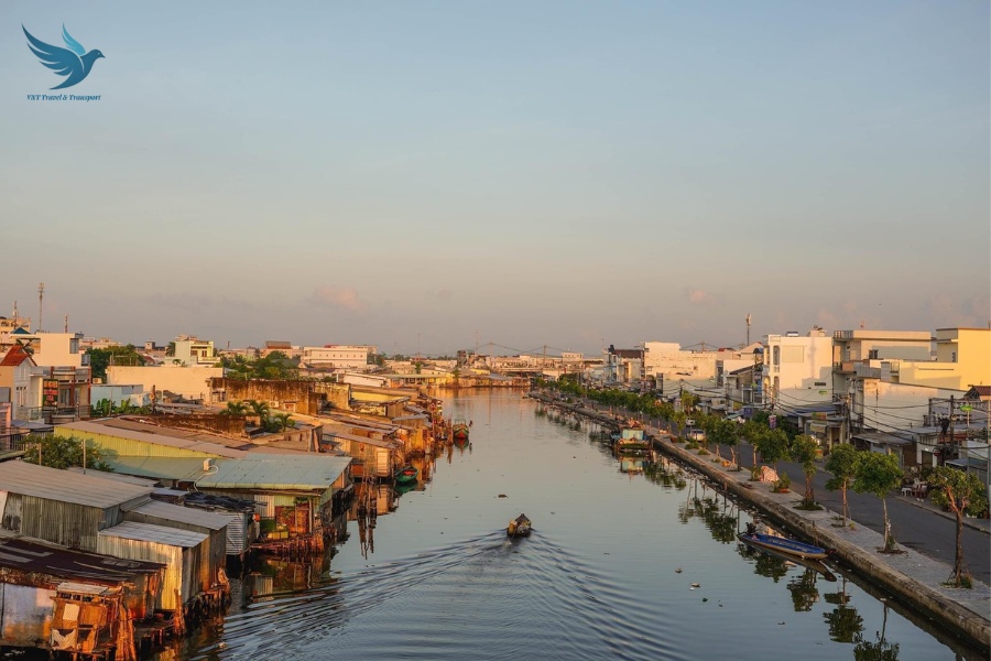 Saigon Airport To Ca Mau Private Car - VNT Travel